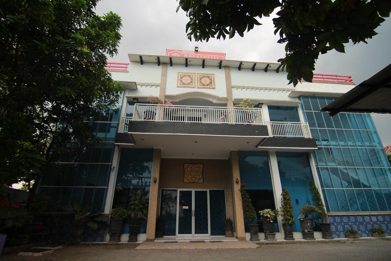 Hotel Boegenviel Syariah Lamongan Exteriér fotografie